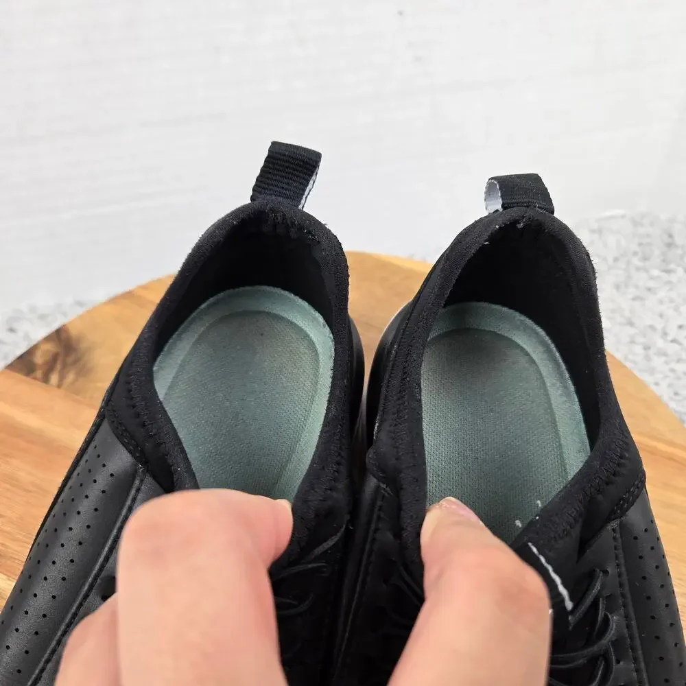 Clove Classic Core Sneakers Womens 9 Black White Nursing Healthcare Comfort Shoe